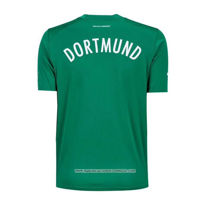 Maglia
 Borussia Dortmund Portiere
 22-23 Verde